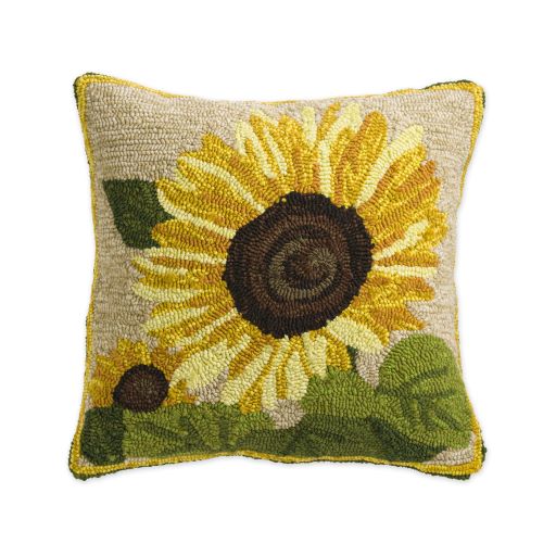 INDOOR OUTDOOR HOOKED SUNFLOWER GARDEN PILLOW, 18" X 18"
