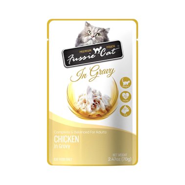 Fussie Cat Premium Chicken in Gravy 2.47oz Pouch