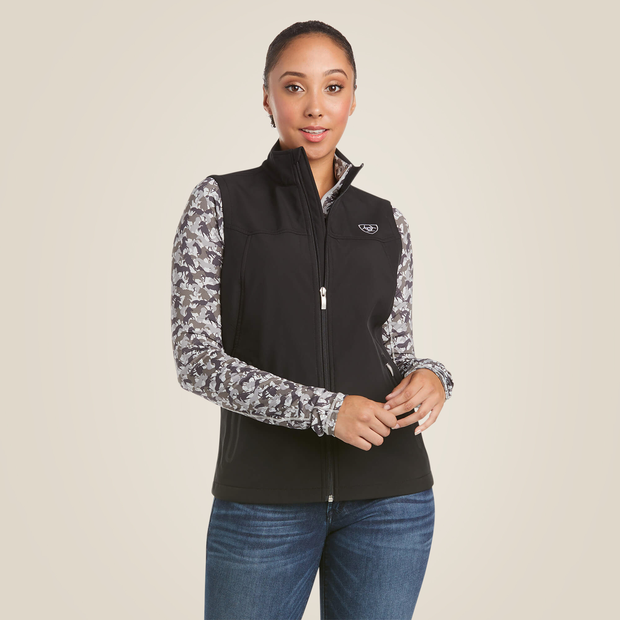 Ariat Women's New Team Softshell Vest - Black